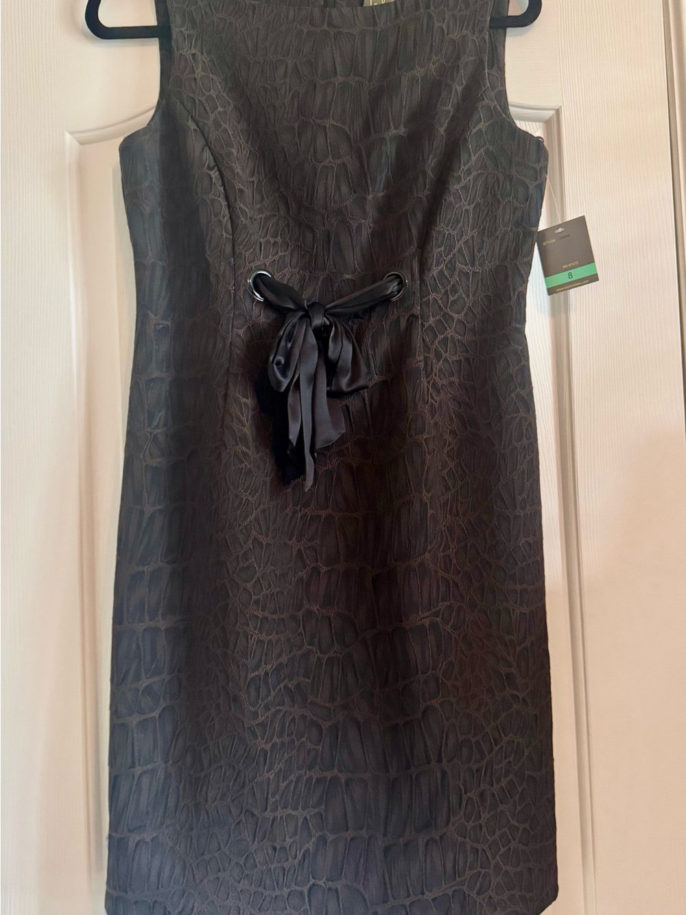 Taylor Dresses Black Textured Sleeveless Midi Sheath with Satin Waist Tie